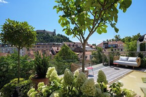 AS Boutique hotel