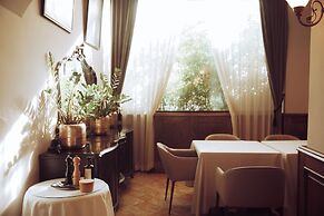 AS Boutique hotel