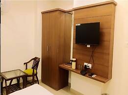 Sakshi inn gwalior