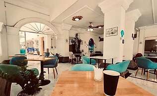Le Casablanca Hotel