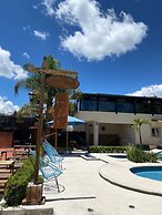 Hotel Bungalows la Era