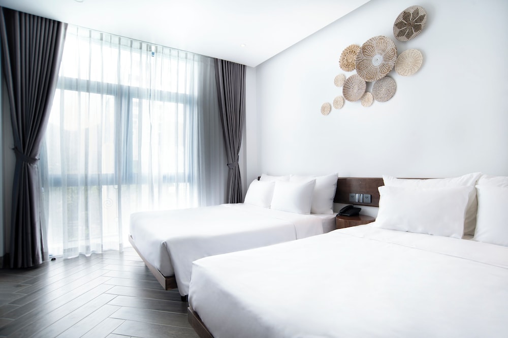 Velar Hotel