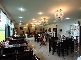 DoiSamoeDao Hostel