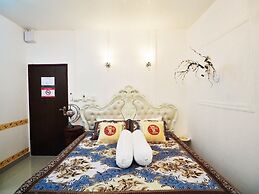 DoiSamoeDao Hostel