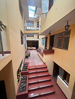 Huayna House Go