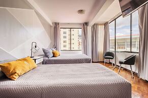 Elegance  Hotel