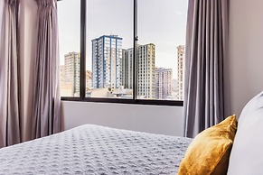 Elegance  Hotel