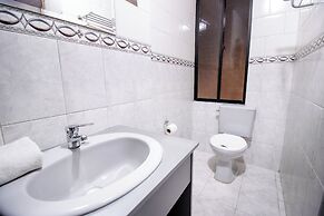 Elegance  Hotel