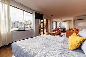 Elegance  Hotel