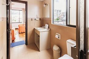 Elegance  Hotel