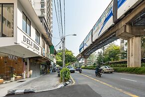 STAYS HOTEL