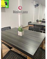 Hotel Media Luna