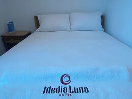 Hotel Media Luna