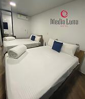 Hotel Media Luna
