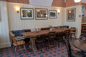 Long Man Inn
