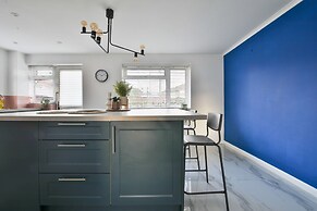 Spacious 3 Bedroom House in Barry