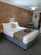 ALYN MOTEL