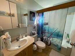 506 Ocean & Marina Views 3 Bed 2 Bath
