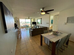 506 Ocean & Marina Views 3 Bed 2 Bath