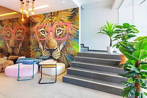 Ink Hotel by ALV