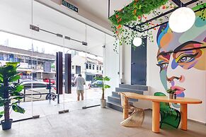 Ink Hotel by ALV