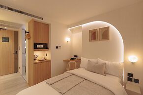 Corridor2407 Hotel