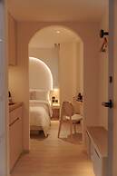 Corridor2407 Hotel