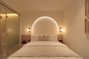 Corridor2407 Hotel