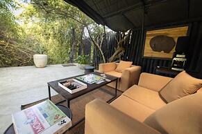 Leopard Trails Yala