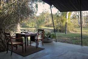 Leopard Trails Yala