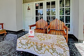 OYO Life 92853 Kost 999