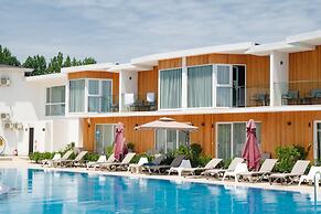 Riva Hill Resort