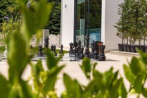 Riva Hill Resort