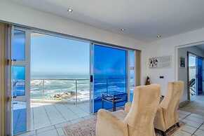 Immaculate Penthouse w Views Splash Pool CBT Penthouse