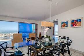 Immaculate Penthouse w Views Splash Pool CBT Penthouse