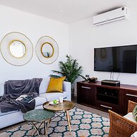 Beautiful Holiday Apartment Overlooking the Beach Modoco