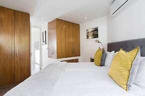 Beautiful Holiday Apartment Overlooking the Beach Modoco