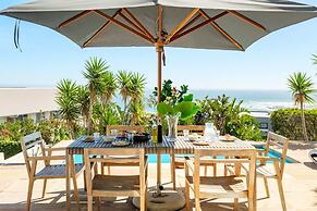 Secure Holiday Apartment w Private Pool Calico