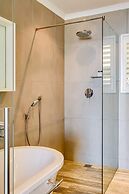 Secure Holiday Apartment w Private Pool Calico