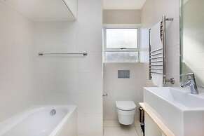 Clifton Apartment w Direct Beach Access Marella