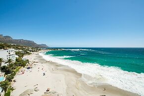 Clifton Apartment w Direct Beach Access Marella