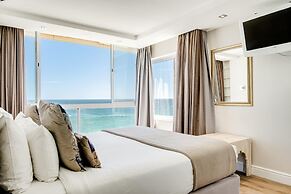 Clifton Apartment w Direct Beach Access Marella