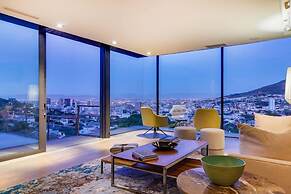 Modern Villa With Rooftop Deck Table Mountain Views Hildene Haven