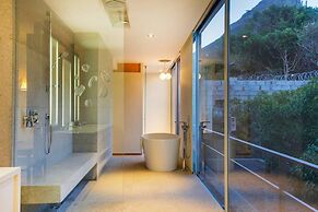 Modern Villa With Rooftop Deck Table Mountain Views Hildene Haven