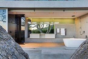 Modern Villa With Rooftop Deck Table Mountain Views Hildene Haven