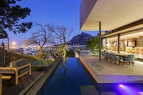 Modern Villa With Rooftop Deck Table Mountain Views Hildene Haven