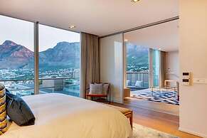 Modern Villa With Rooftop Deck Table Mountain Views Hildene Haven