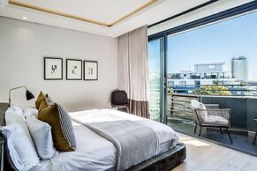Modern Apartment w Rooftop Deck Jacuzzi Penthouse on S