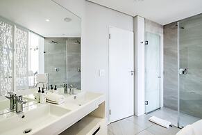 Modern Apartment w Rooftop Deck Jacuzzi Penthouse on S