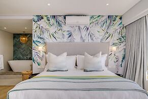 Exquisite Mouille Point Apt by Golf Course Serene Suite
